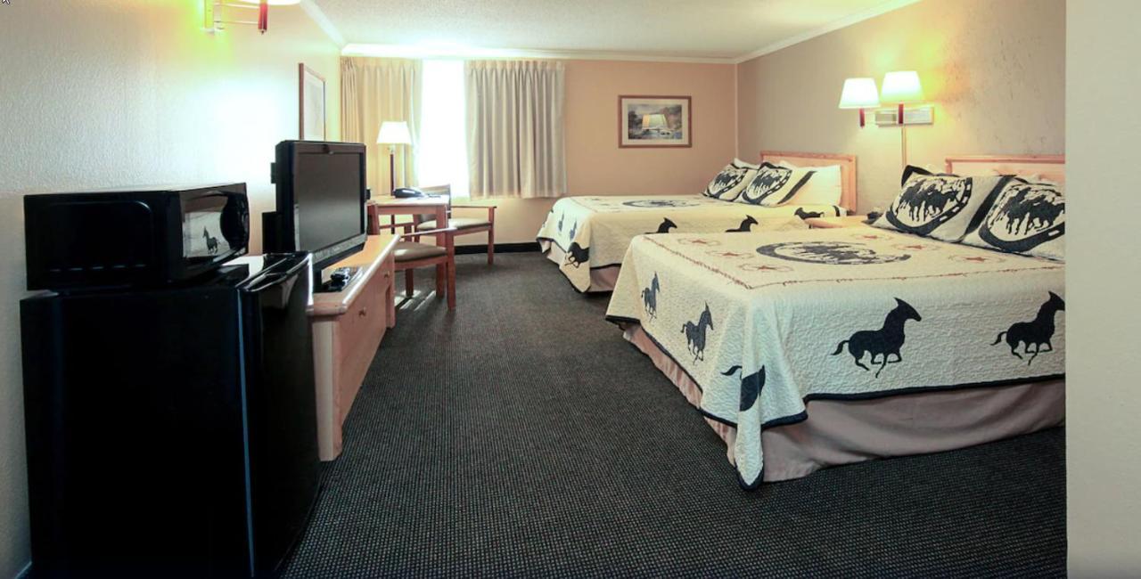 Yellowstonepark Inn&Suites Livingston Ngoại thất bức ảnh
